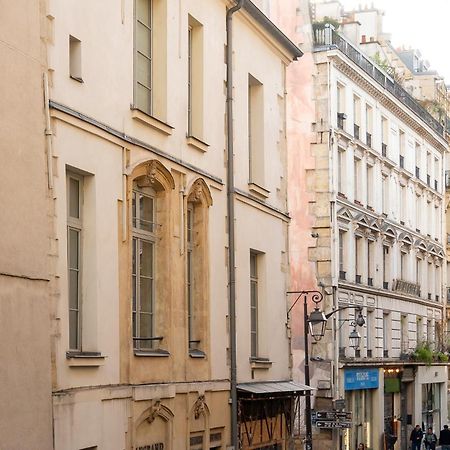 Central Apartment In The Heart Of The Marais With Air Conditioning باريس المظهر الخارجي الصورة