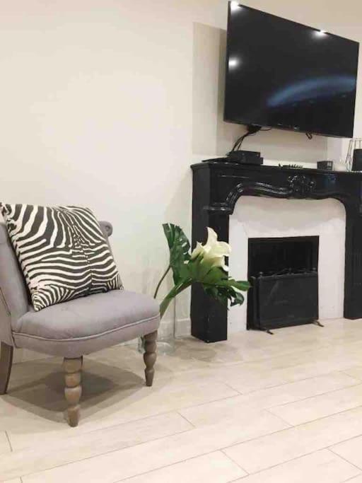 Central Apartment In The Heart Of The Marais With Air Conditioning باريس المظهر الخارجي الصورة
